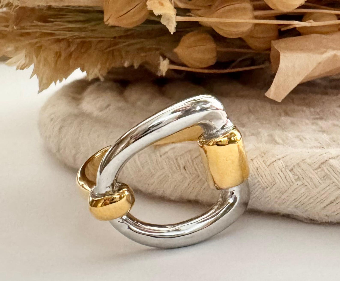 Mabel Ring