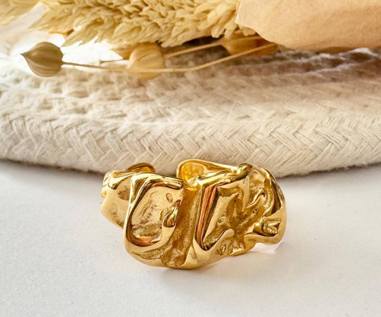 Rae Ring