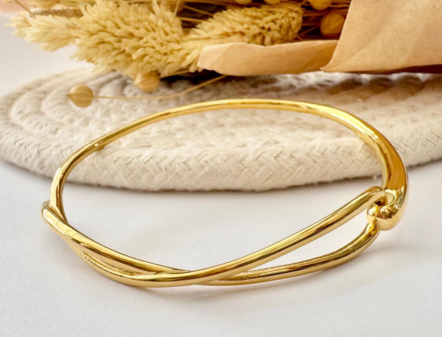 Luciane Bangle