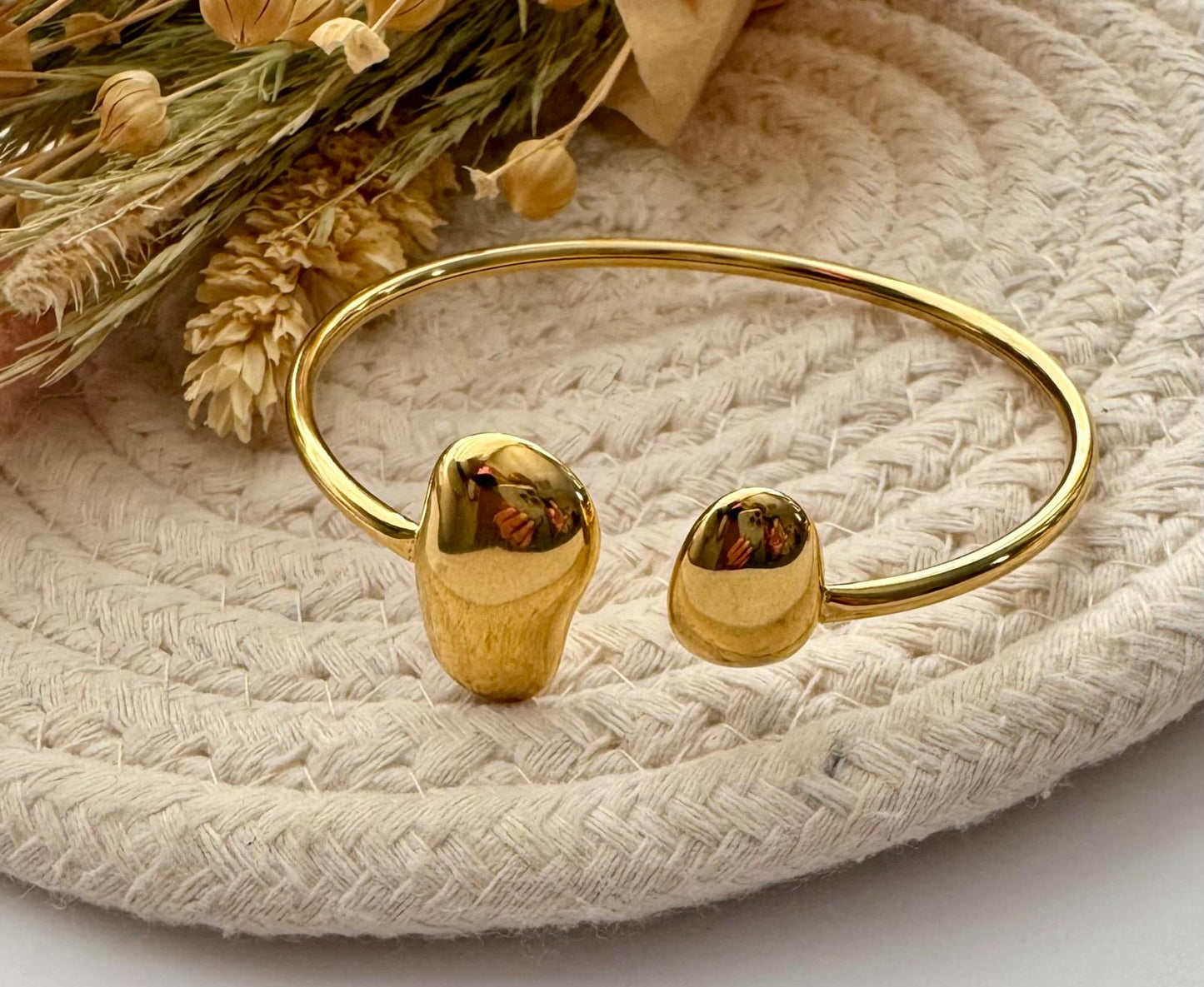 Laila Bangle