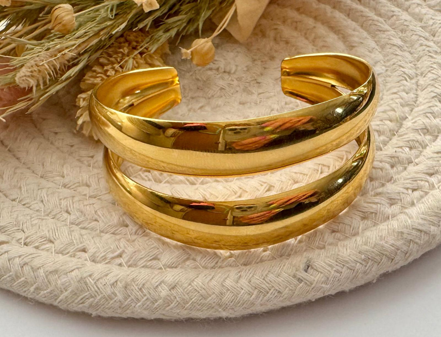 Dayana Bangle