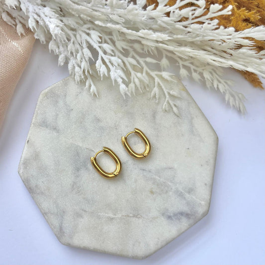 Luisa Hoops