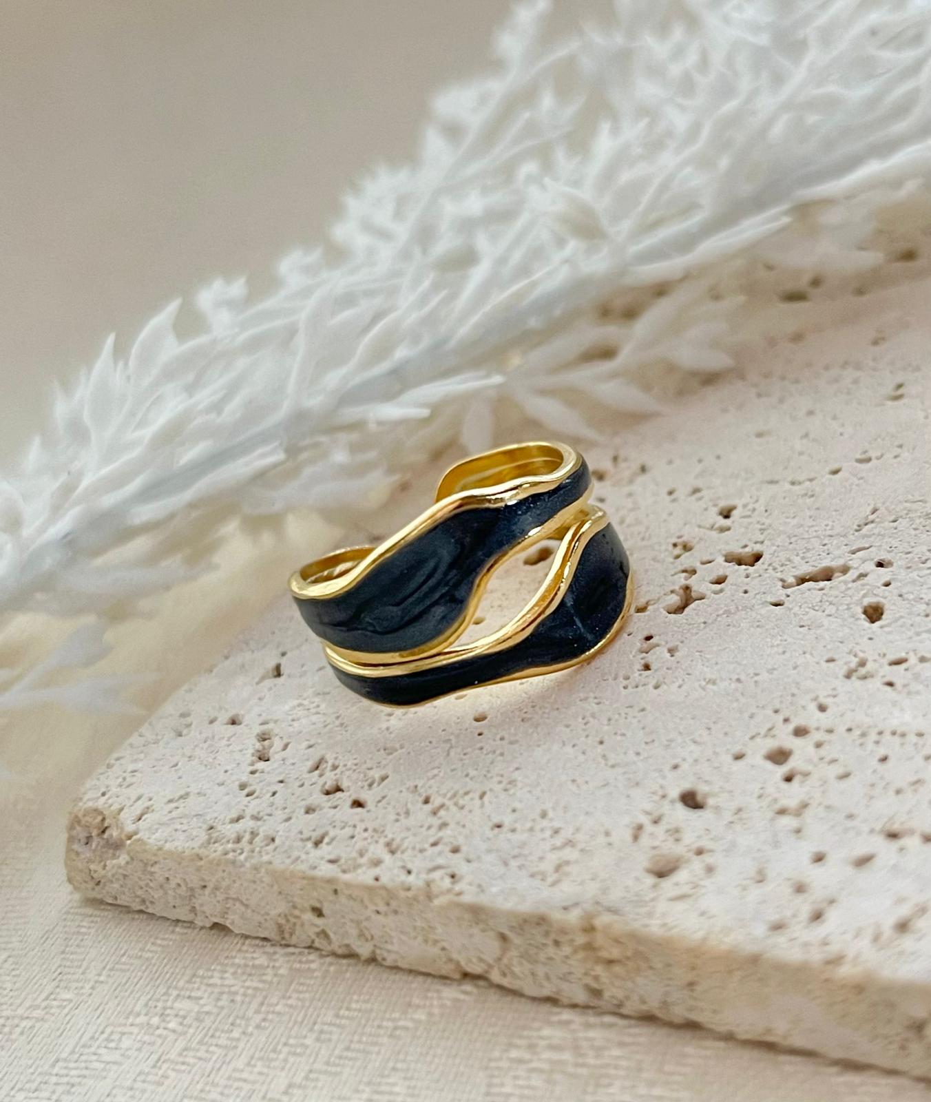 Wavy Color Ring